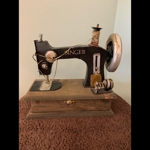 Singer decorative sewing machine box